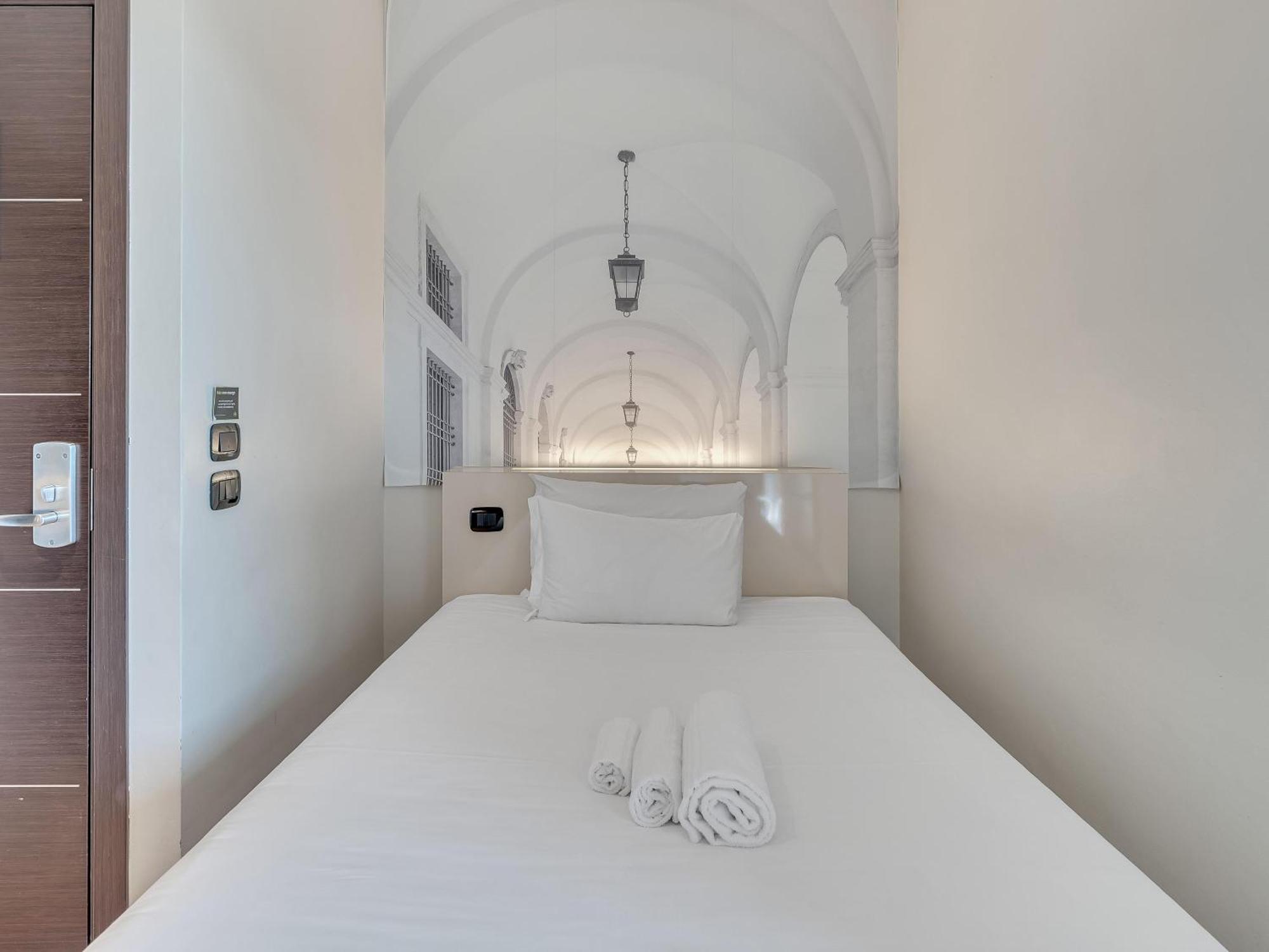 Single Room Terrace,1742897062:JPEG