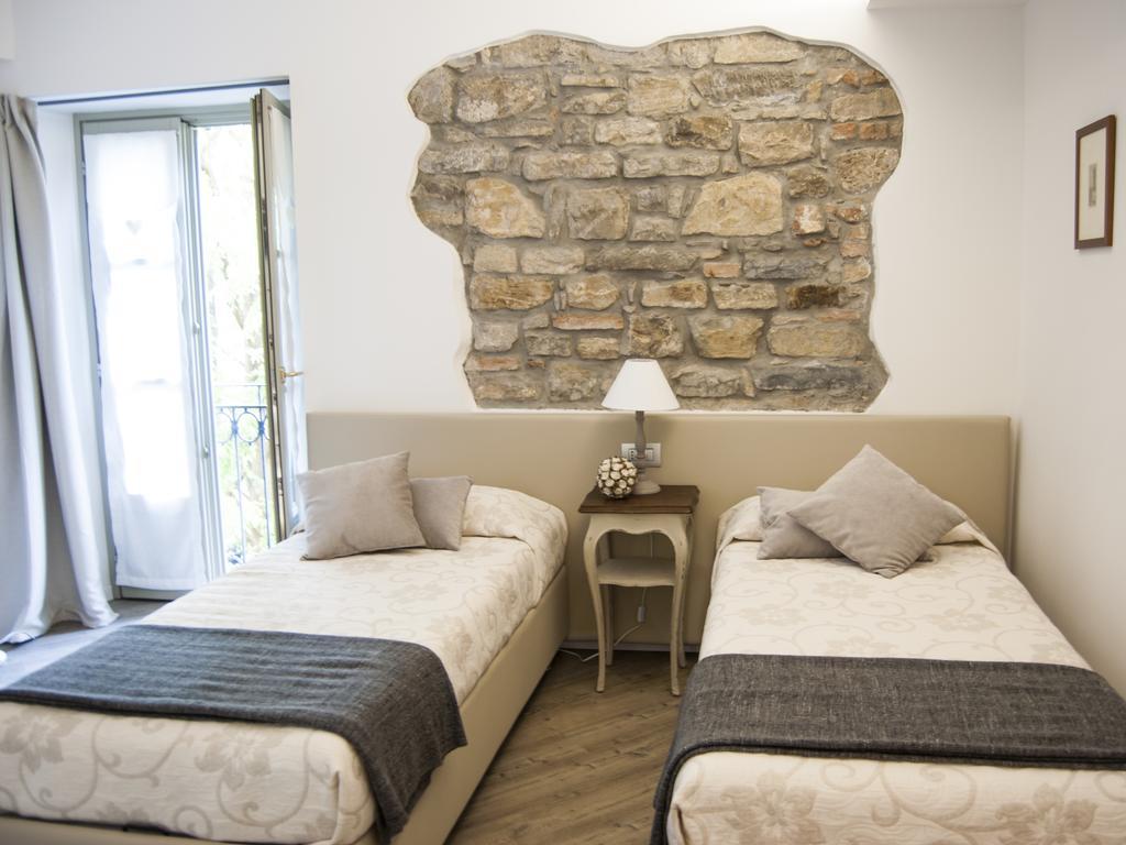 Double or Twin Room with Private Bathroom,697440834:JPEG